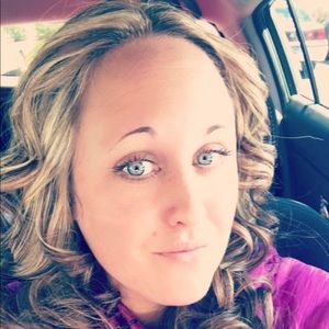 Meet your Posher, Stacey